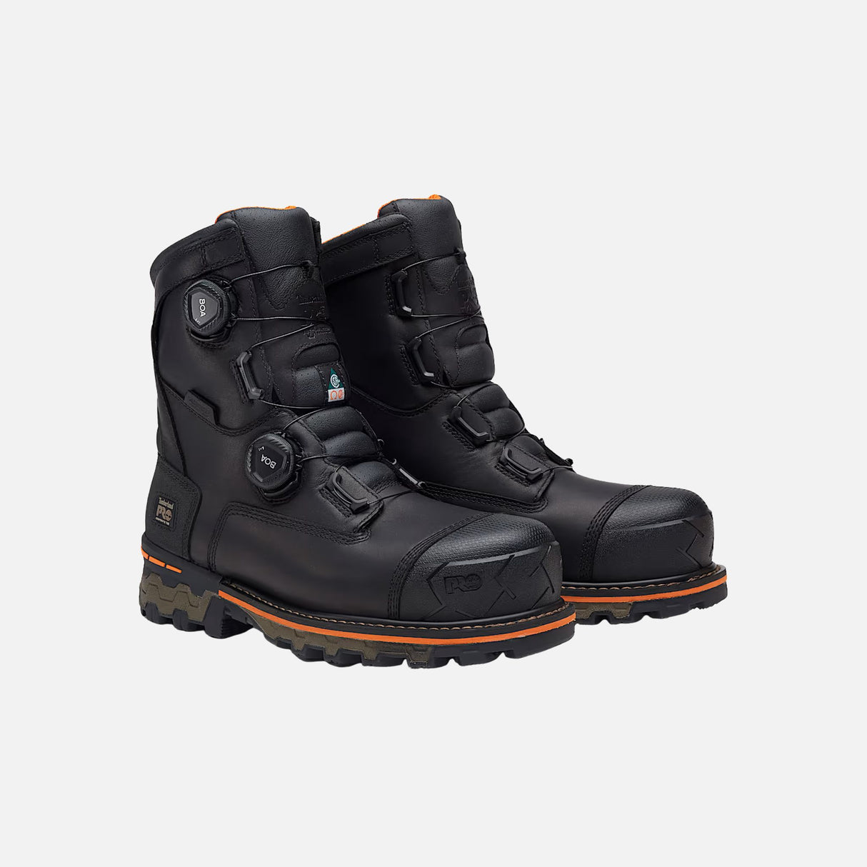 Bottes de travail hiver Timberland imperméables en noir, robustes et stables pour protection et sécurité au travail.