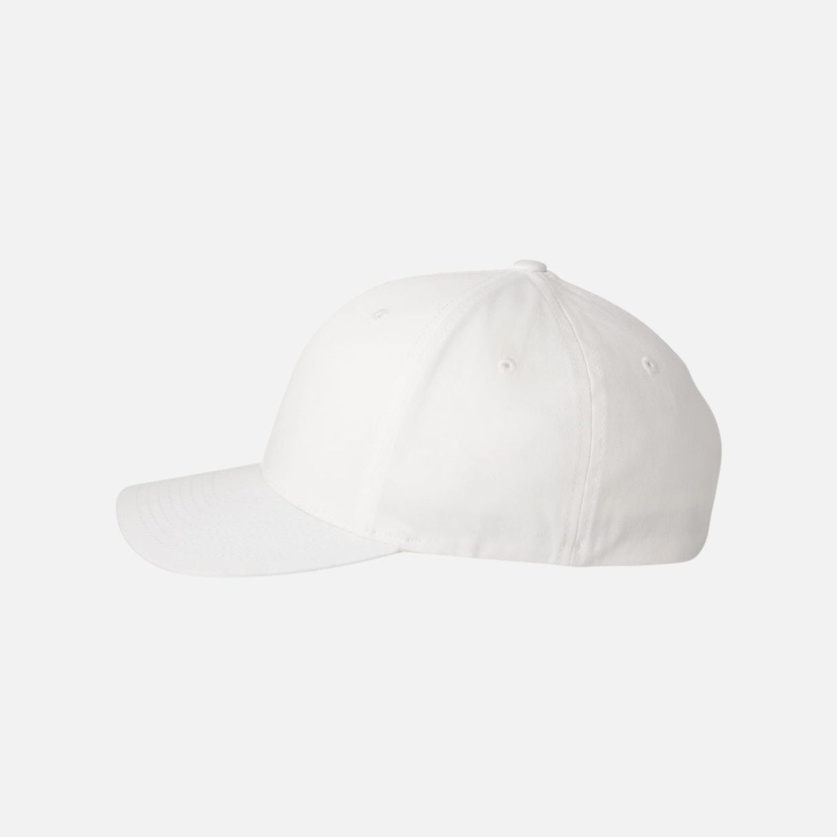 Casquette Flexfit à filet structurée six panneaux blanche, accessoire pour le sport ou la mode.