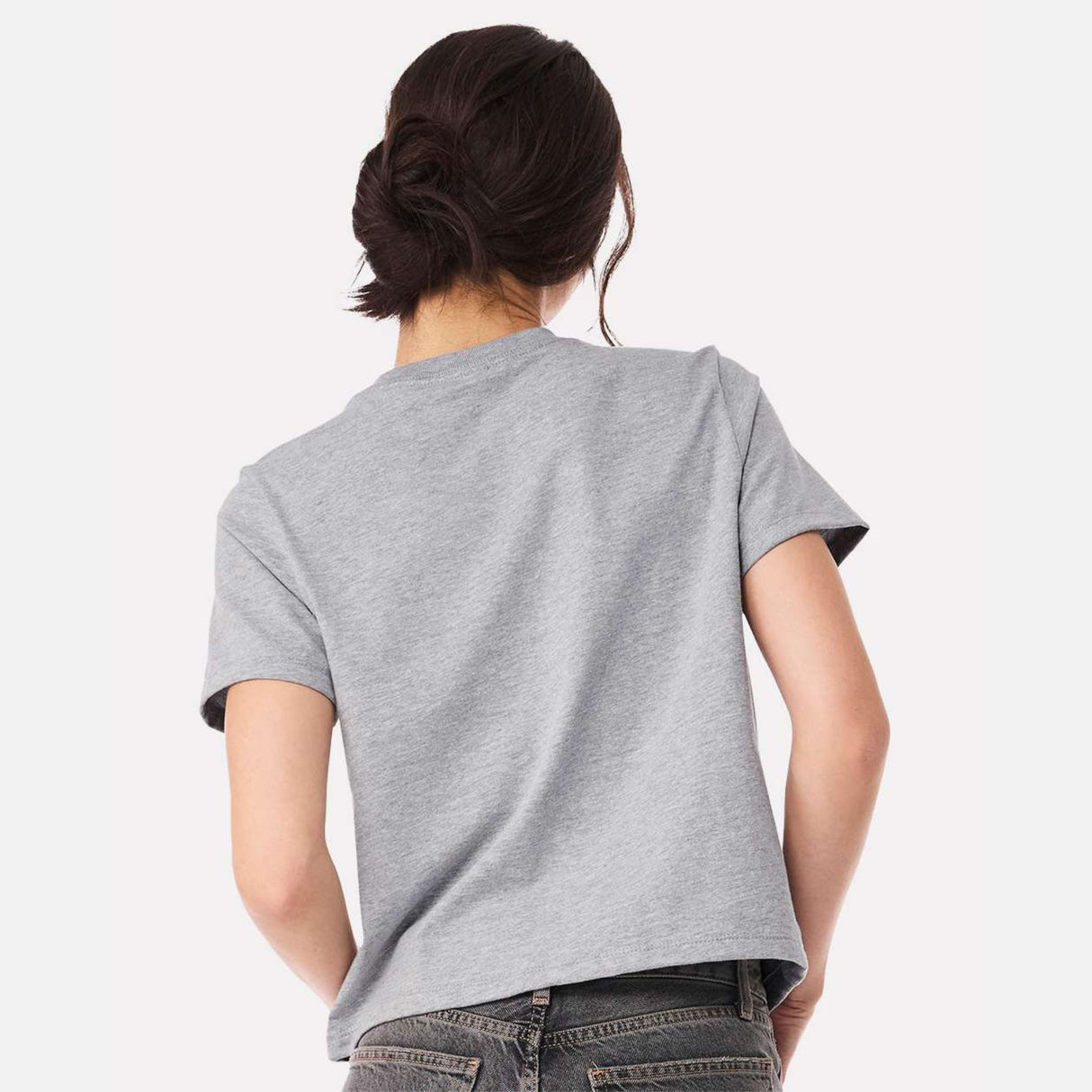 Chandail-manches-courtes-Bella-Canvas-S_S-6110-athletique-cendre-derrière-mannequin