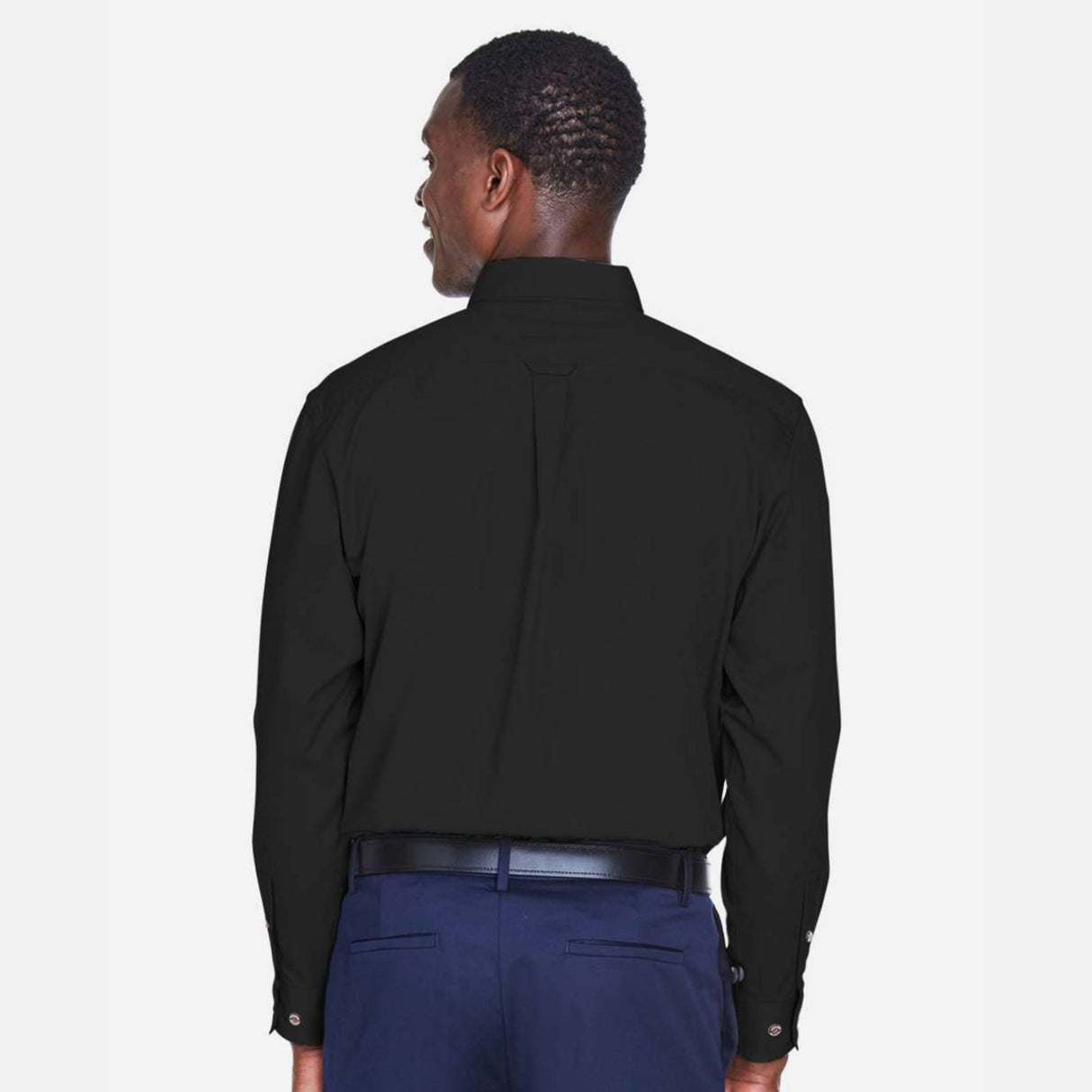 Chemise-ML-Harriton-S_S-M500-noir-derrière-mannequin