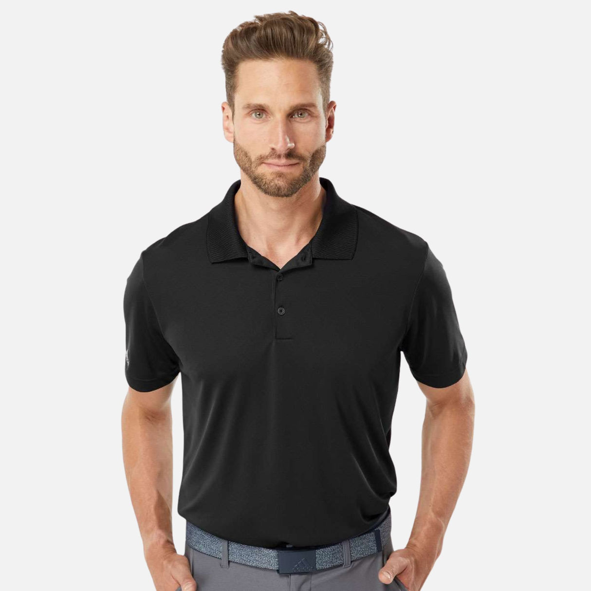 Polo à manches courtes Performance Adidas noir pour homme, vêtements polo corpo, tissu léger et respirant.