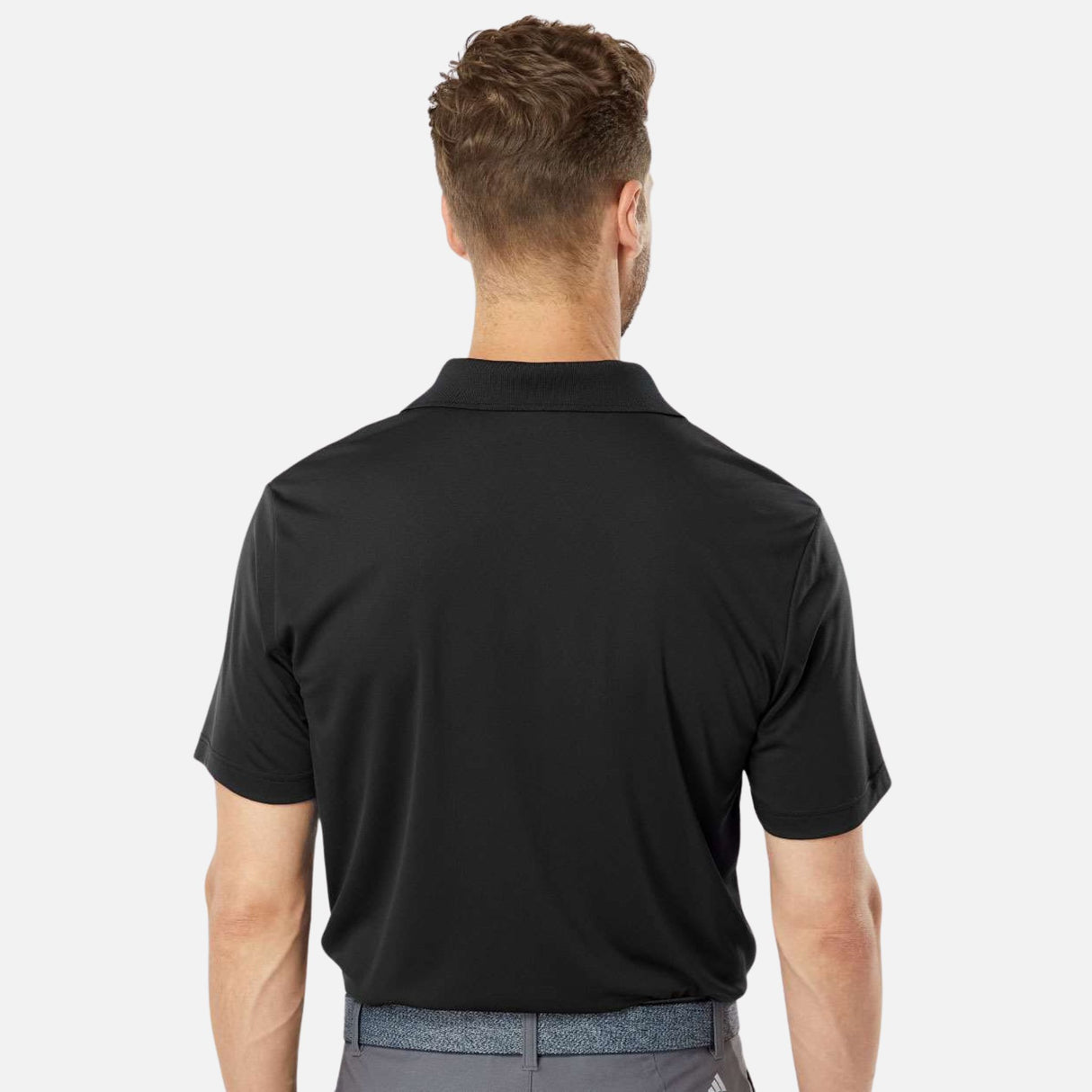 Polo à manches courtes Performance Adidas noir pour homme, tissu léger et respirant, adapté à l'entraînement et au sport.