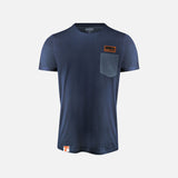 T-shirt bicolore pour homme James Harvest, en coton, avec col rond et manches courtes, porté sur mannequin.