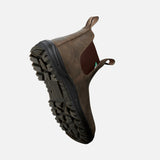 Botte-travail-Blundstone-180-brun-debout