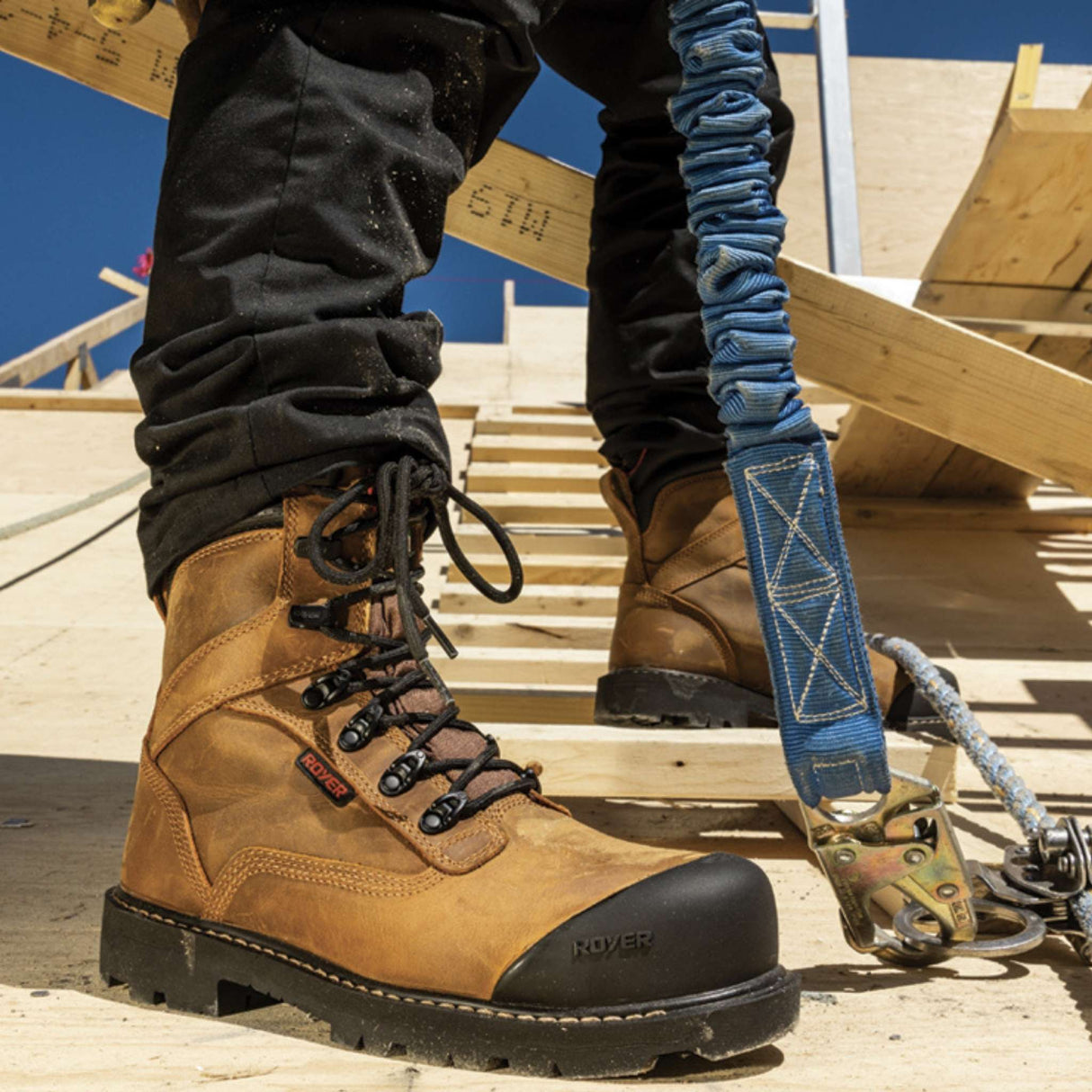 Bottes-travail-Royer-8990RT-tan-lifestyle-1