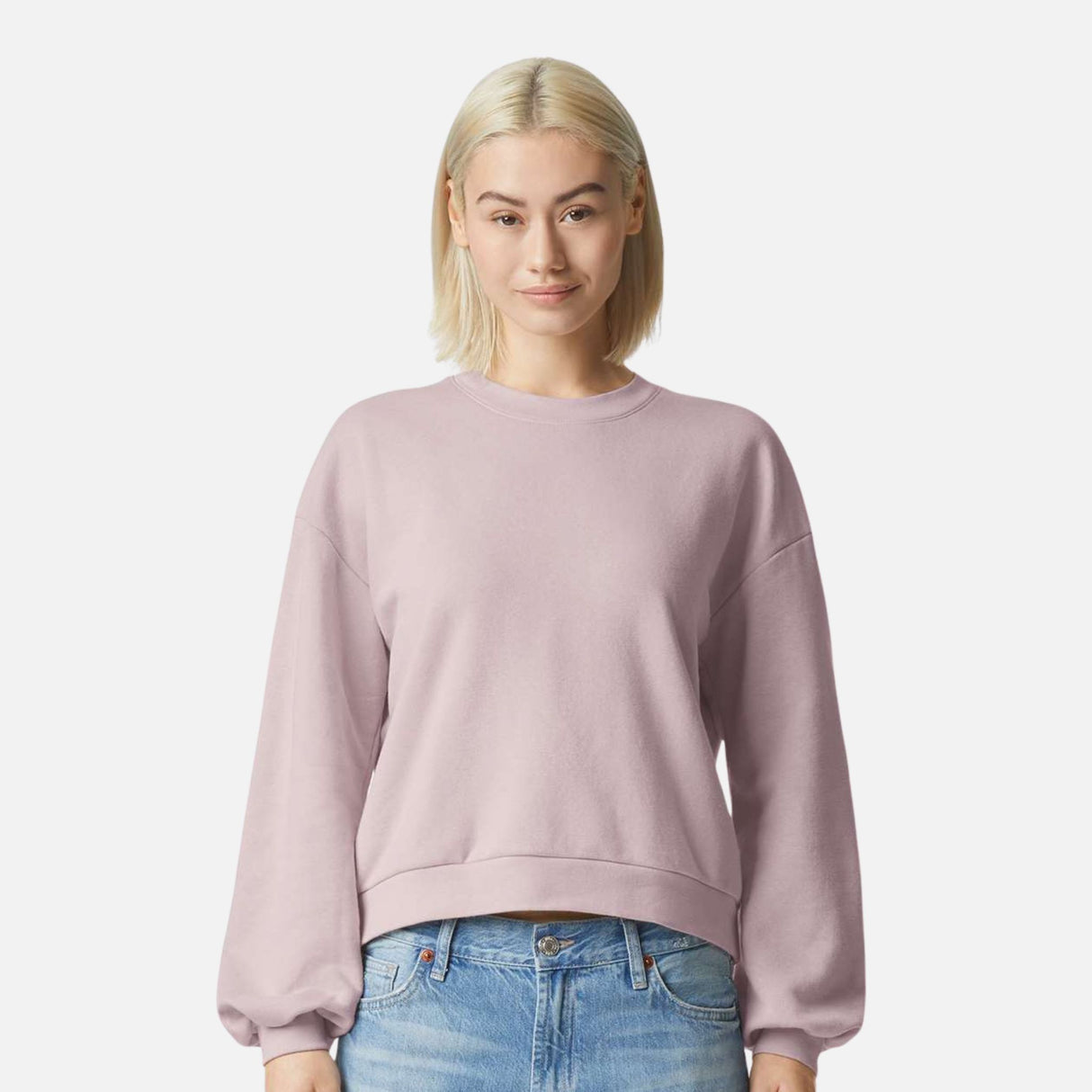 Chandail-col-rond-American-Apparel-RF494-fard-a-joue-devant-mannequin