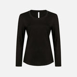 T-shirt à manches longues noir ATC EuroSpun, modèle ATC8015L, en coton doux, porté sur mannequin.