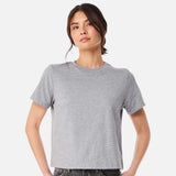 Chandail-manches-courtes-Bella-Canvas-S_S-6110-athletique-cendre-devant-mannequin