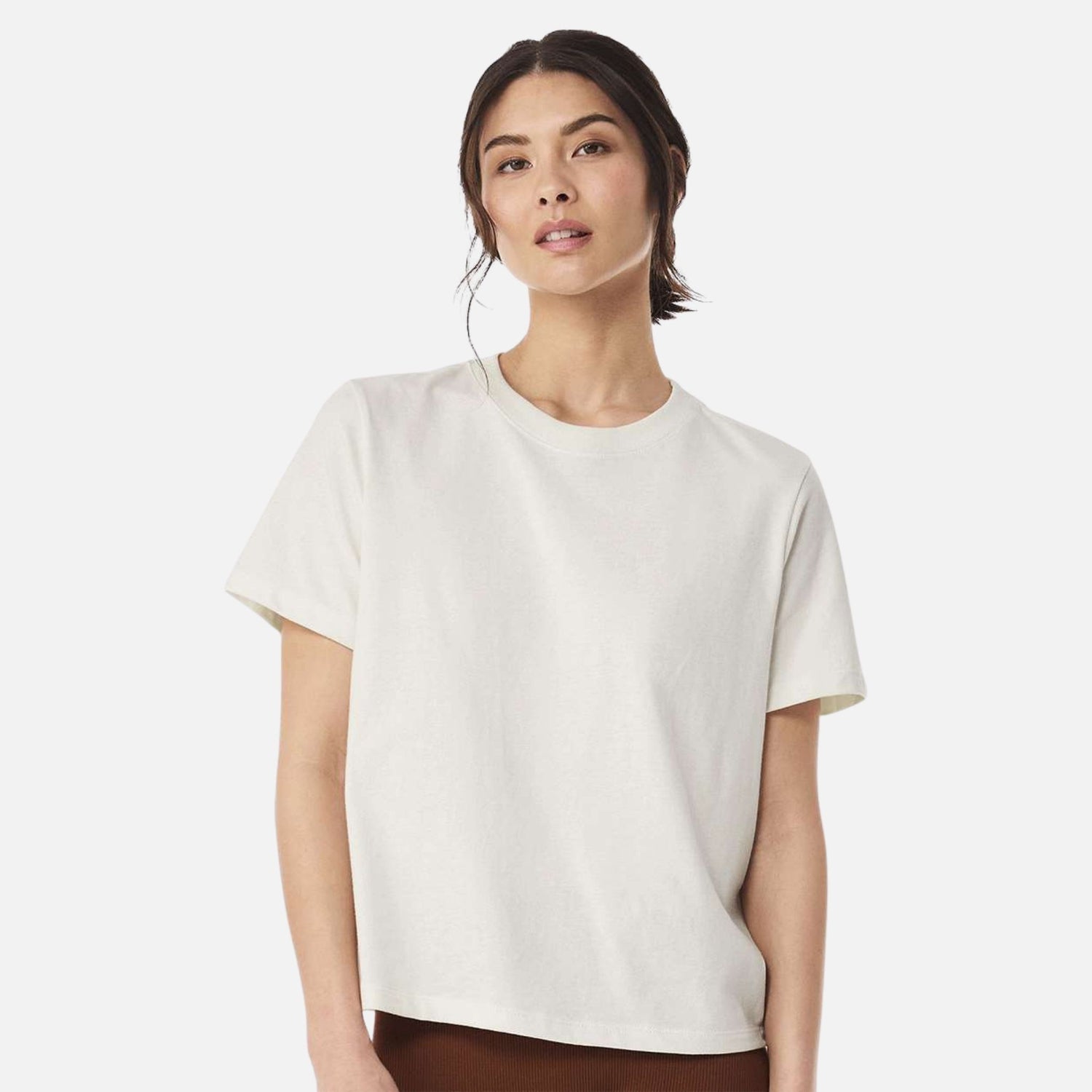 Chandail-manches-courtes-Bella-Canvas-S_S-6110-blanc-vintage-devant-mannequin