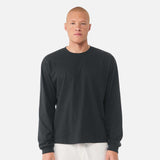 Chandail-manches-longues-Bella-Canvas-S_S-3511-gris-fonce-devant-mannequin