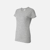 T-shirt à manches courtes Gildan 5000L en gris sport, vêtement en coton pour homme, vue frontale.