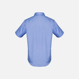 Chemise à manches courtes pour homme Biz, modèle S522MS, en tissu bleu, vue portée sur mannequin.