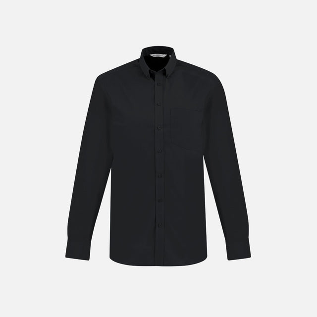 Chemise à manches longues pour homme Biz London, en tissu noir, style élégant et classique, portée sur mannequin.