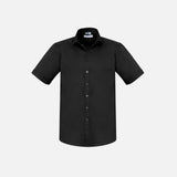 Chemise à manches courtes pour homme Biz Monaco, tissu noir, style élégant et moderne, vue de face.