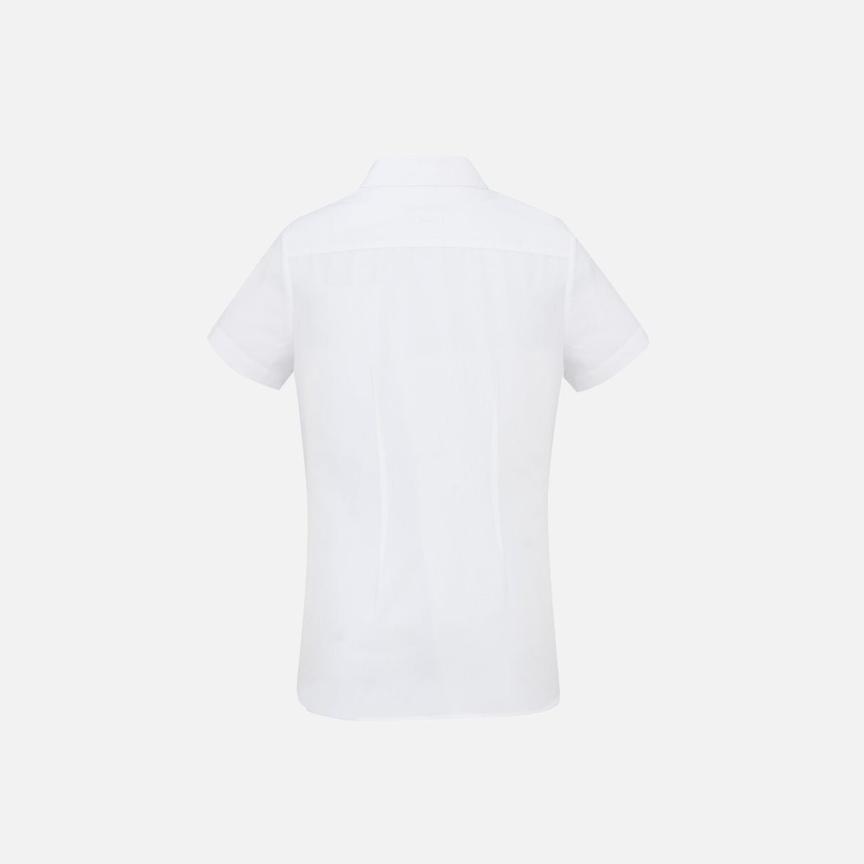 Chemise en denim pour femme à manches courtes, marque Biz, couleur blanche, tissu léger, style décontracté et tendance.