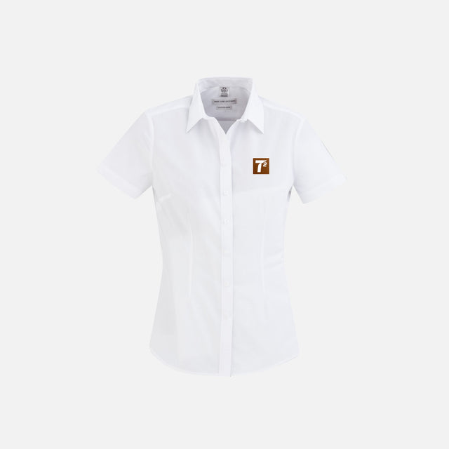 Chemise en denim blanc à manches courtes pour femme de la marque Biz, style décontracté et moderne.