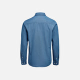 Chemise à manches longues pour homme James Harvest Sayville, tissu en coton bleu clair avec col classique et boutonnières.