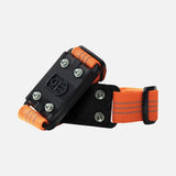 Crampons-bottes-mid-cleat-orange-devant