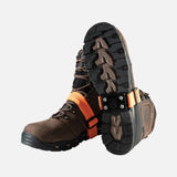 Crampons-bottes-mid-cleat-orange-dessous