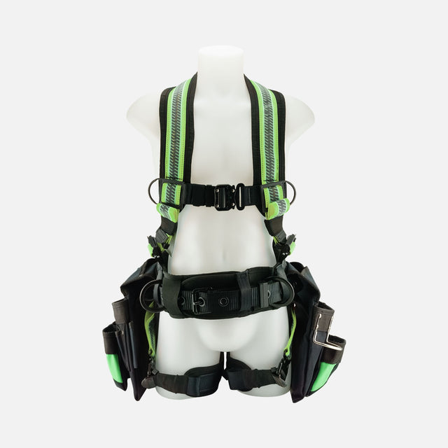 Harnais de sécurité haute visibilité Primeline Tools Colossus, ajusté et sécurisé, porté devant pour protection individuelle.