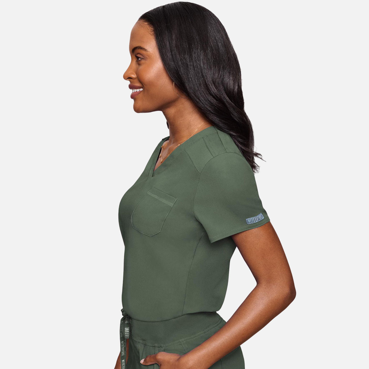 Hauts-poche-MedCouture-MC7448-olive-côté