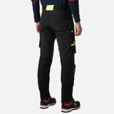 Pantalon-travail-HellyHansen-77409989-noir-vert-derrière-mannequin