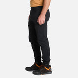 Pantalon-travail-Timberland-A55RQ-noir-côté-mannequin