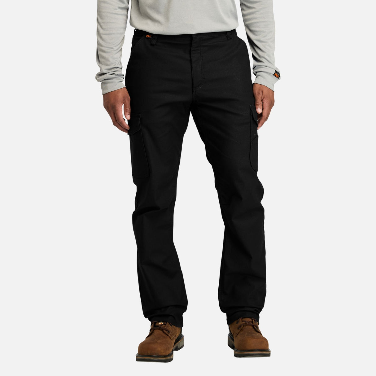 Pantalon-travail-Timberland-A5X63-noir-devant-mannequin