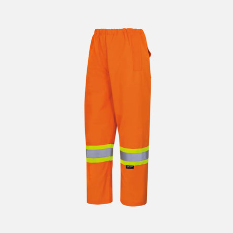 Pantalon haute visibilité imperméable orange Surewerx, robuste, conforme CSA, pour la sécurité sur le chantier.