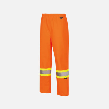 Pantalon haute visibilité imperméable pour femme Surewerx, orange, résistant, conforme CSA, vêtement de sécurité.