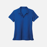 Polo à manches courtes pour femme Nike Sanmar en bleu royal, vêtement polo pour femme, style décontracté et confortable.