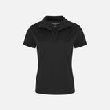 Polo à manches courtes pour femme Coal Harbour noir, vêtement polo corporel en tissu léger, porté sur un mannequin.