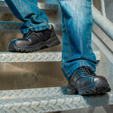 Souliers-travail-Royer-101SP-noir-lifestyle-1