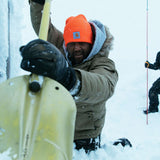 Tuque-Carharrt-A18BOG-orange-lifestyle-1