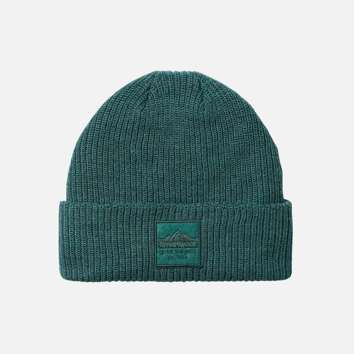 Tuque turquoise Smartwool avec écusson, accessoire chaud et confortable pour l'hiver, en laine naturelle.