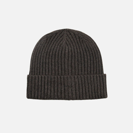 Tuque côtelé à revers DML Creation, en tissu chaud et doux, portée sur une tête, style décontracté pour l'hiver.