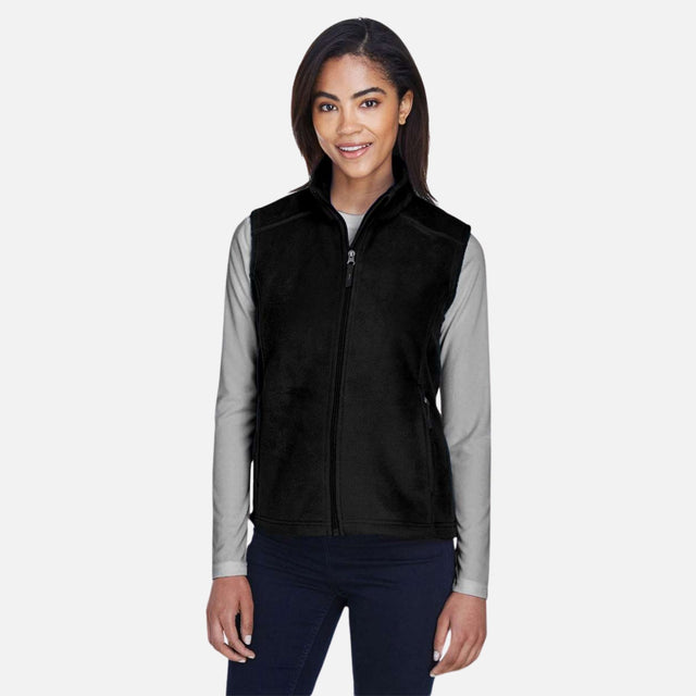 Veste-sans-manche-molletee-Core365-S_S-78191-noir-devant-mannequin